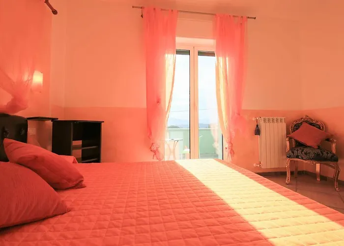 住宿加早餐酒店 维拉米尔住宿加早餐旅馆 3*