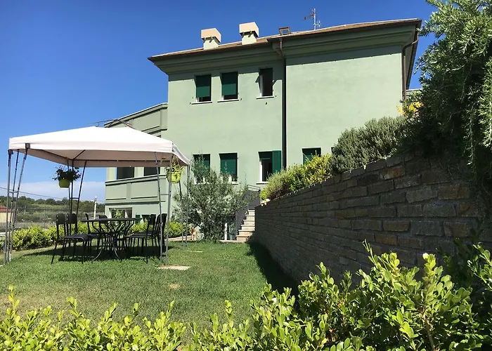 住宿加早餐酒店 维拉米尔住宿加早餐旅馆 3*