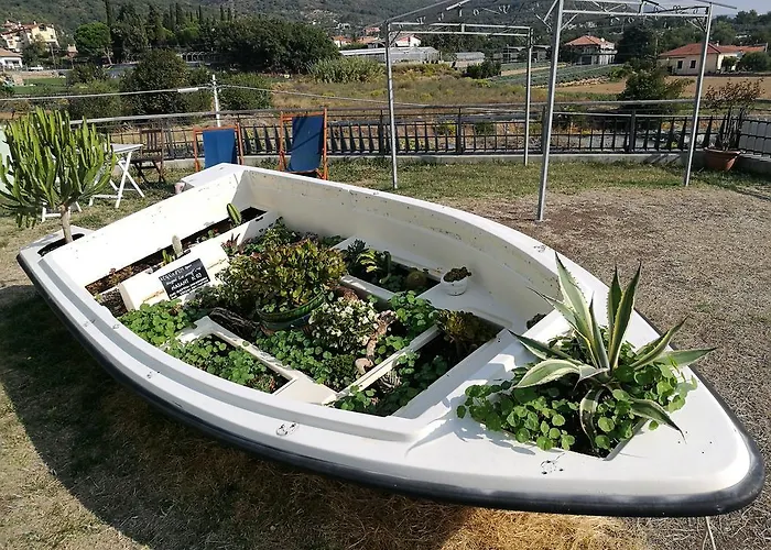 Bed & Breakfast Villamir 3*