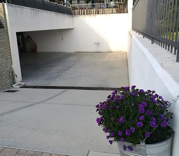 维拉米尔住宿加早餐旅馆 3* 阿尔本加