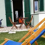 Bed & Breakfast Villamir 3*