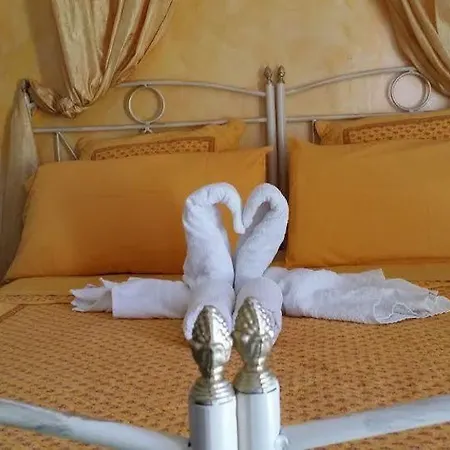 维拉米尔住宿加早餐旅馆 阿尔本加