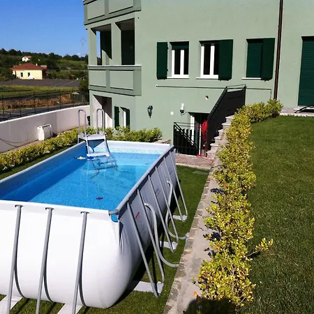 Villamir 3*