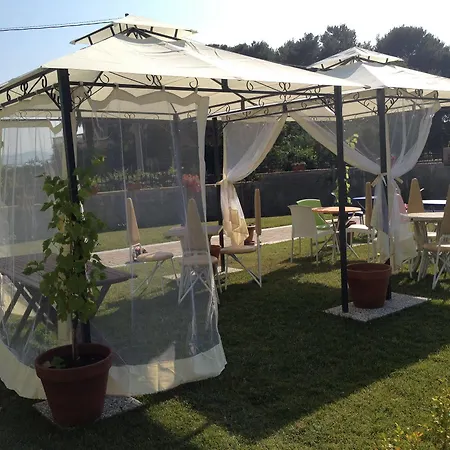 Villamir Bed & Breakfast 3*